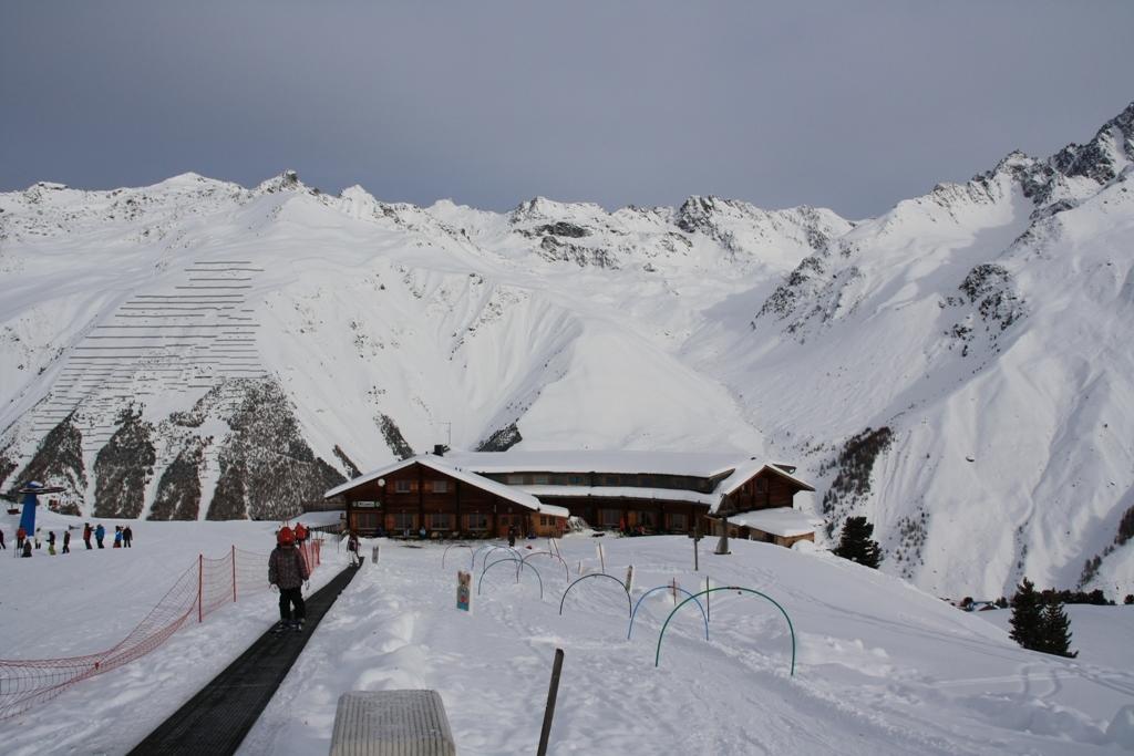 Hotel Alpenfriede Curon Venosta Eksteriør billede