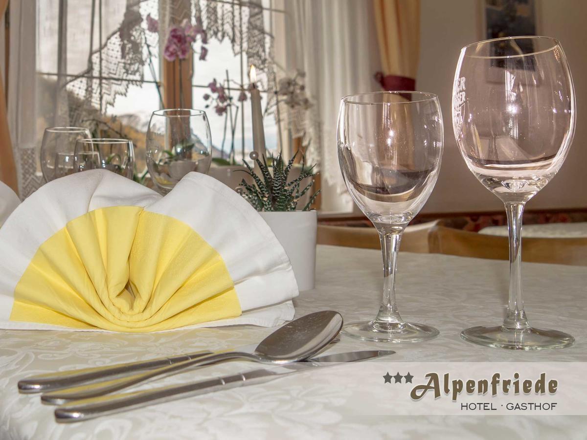 Hotel Alpenfriede Curon Venosta Eksteriør billede